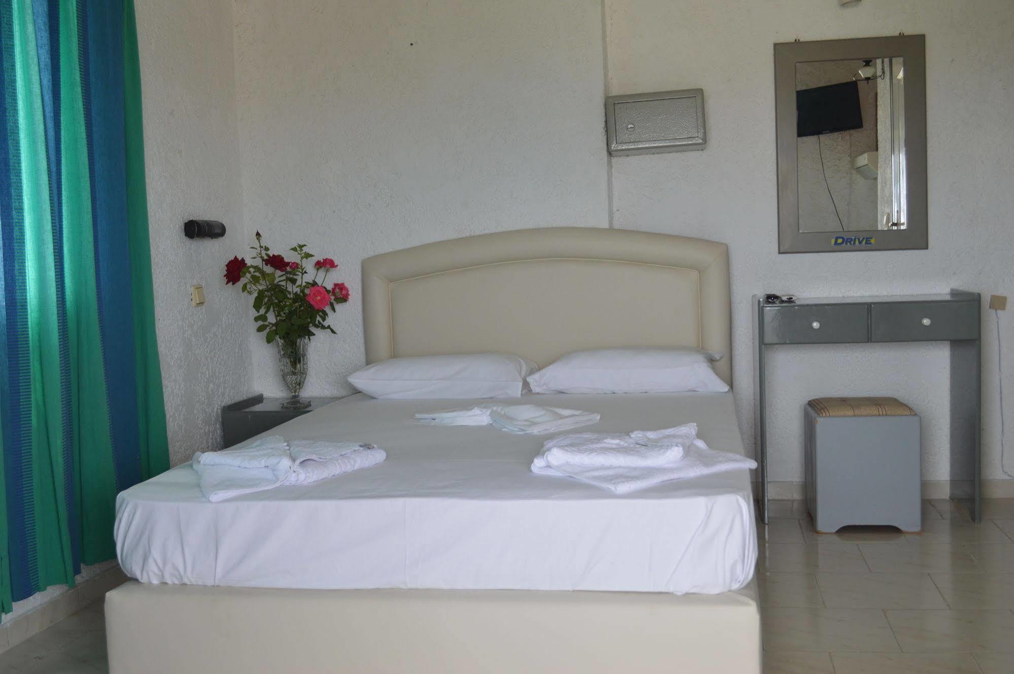 Park Aparthotel Heraklion  Ngoại thất bức ảnh